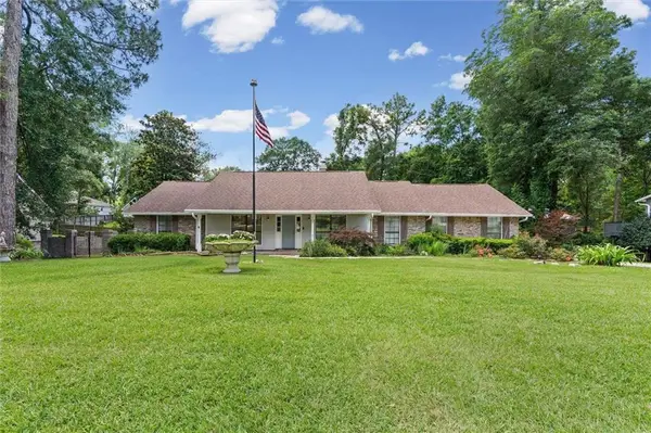 700 Cedar Avenue, Fairhope, AL 36532