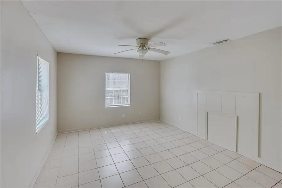1302 Windsor Avenue, Mobile, AL 36605 - #3