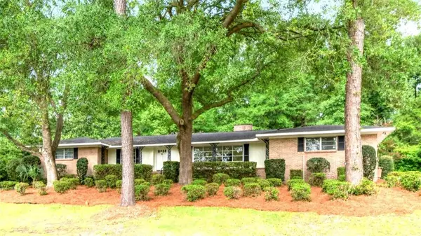 108 Llewelyn Drive W, Mobile, AL 36608