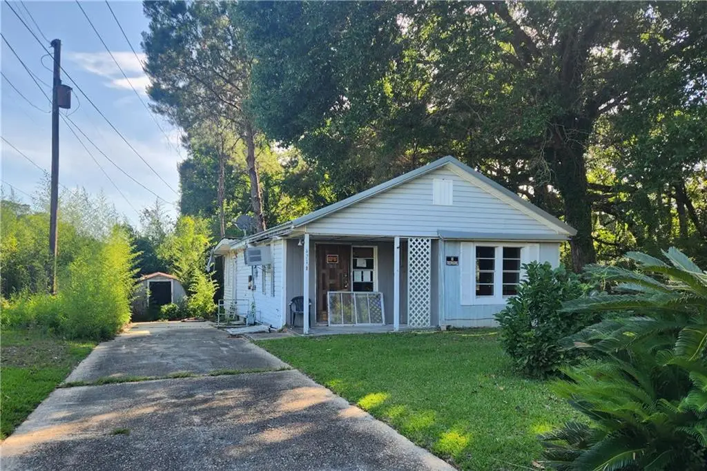 421 Saraland Avenue, Saraland, AL 36571 - #1