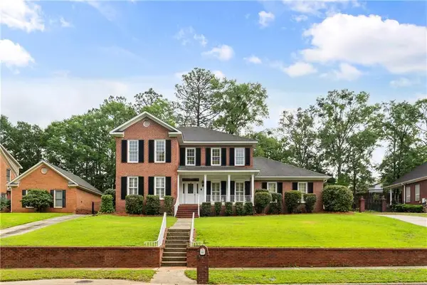 1421 Sugar Creek Place, Mobile, AL 36695