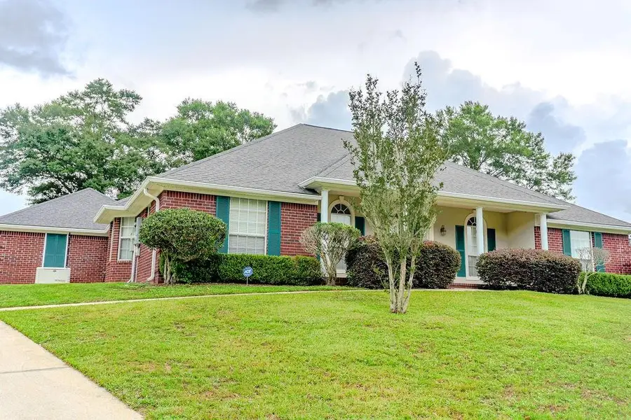9978 Briarcliff Drive S, Mobile, AL 36608 - #2