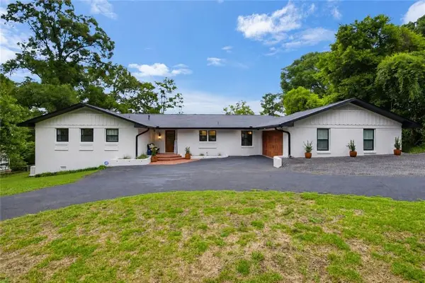 628 Chelsea Drive E, Mobile, AL 36608