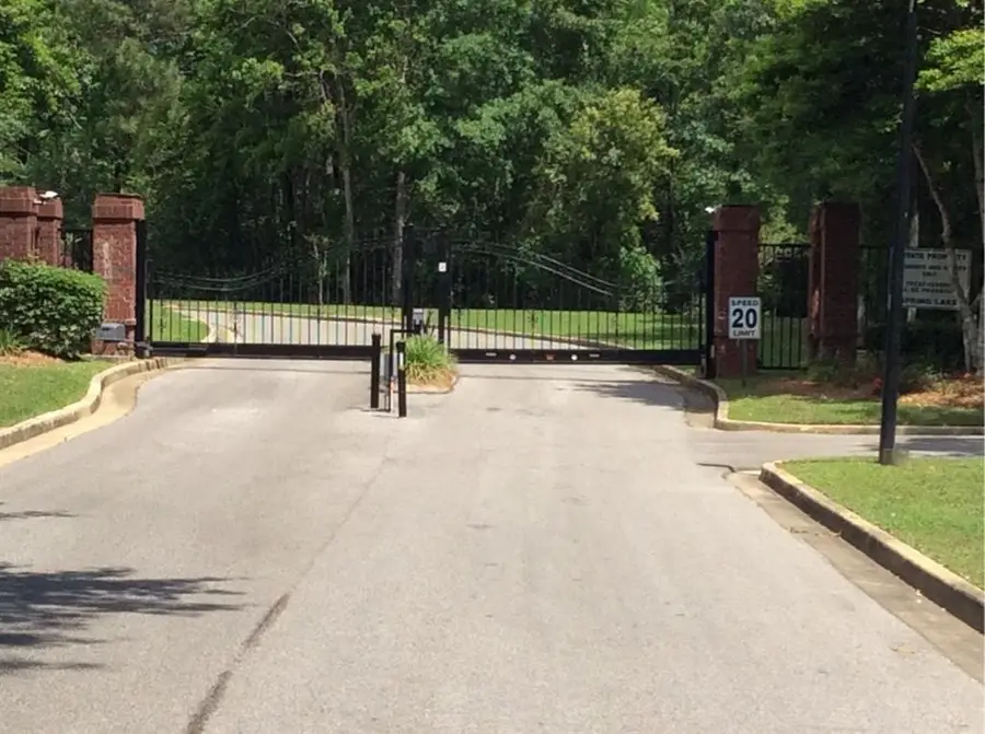 7271 Spring Lake Drive S, Mobile, AL 36695 - #2