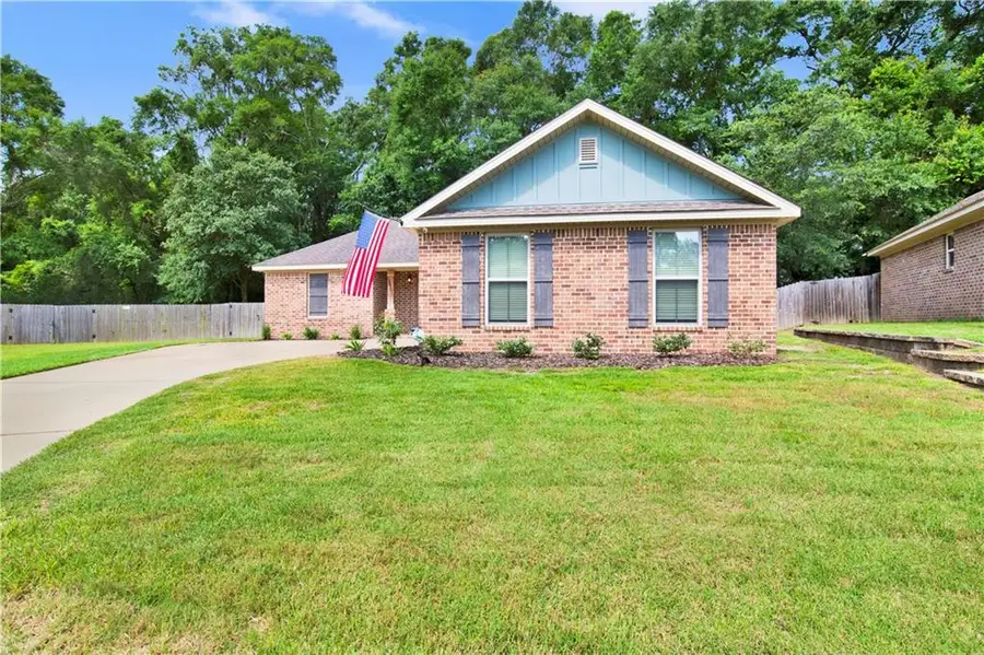 2202 Wolf Branch Drive S, Mobile, AL 36608 - #2