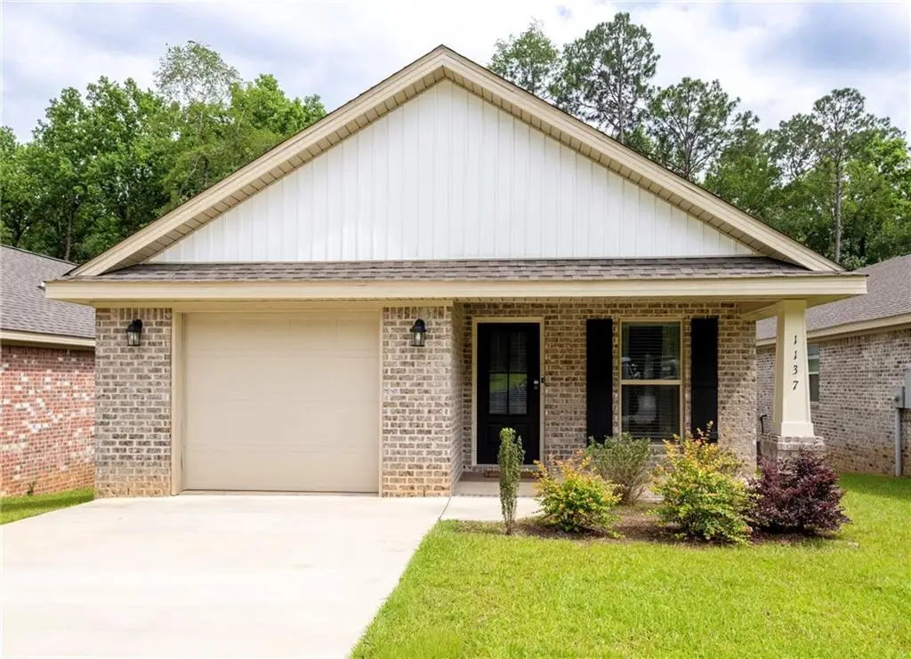 1137 Forest Glen Drive S, Mobile, AL 36618 - #1