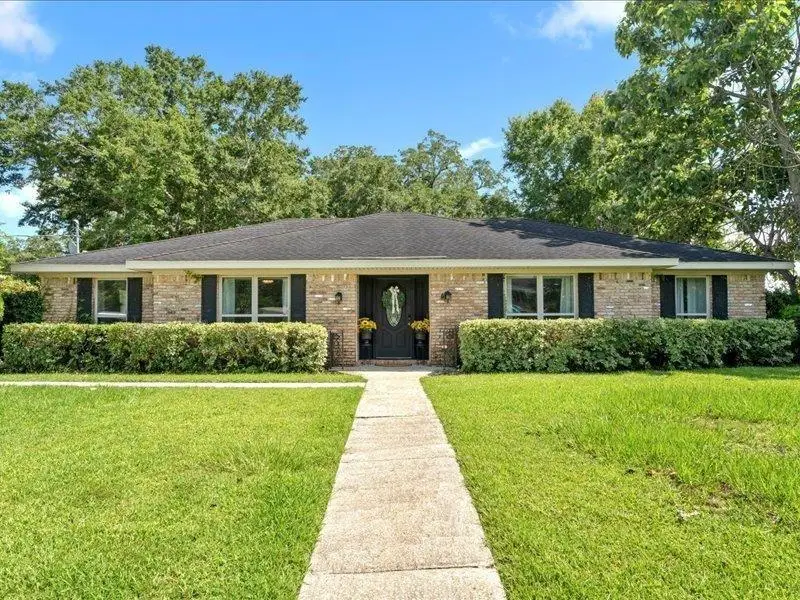 154 Country Club Drive, Daphne, AL 36526 - #1