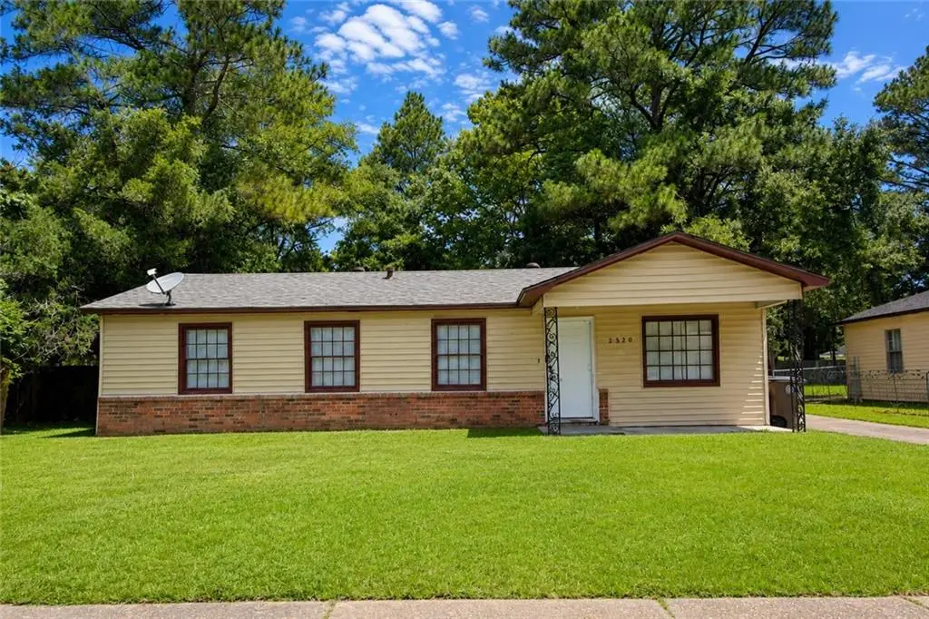 2520 Farnell Drive, Mobile, AL 36605 - #1