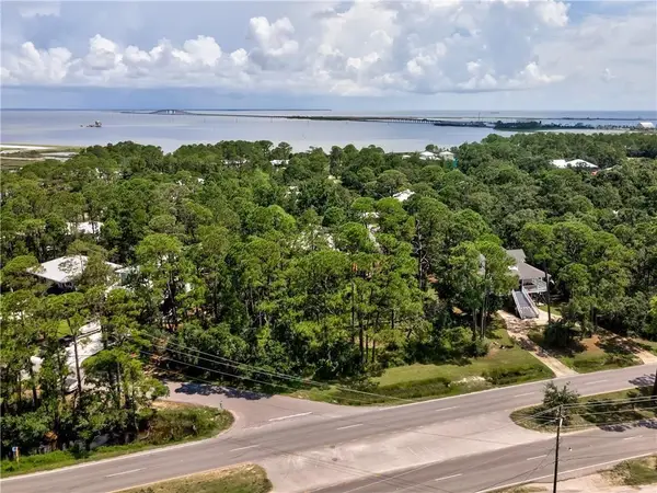 200 Omega Street, Dauphin Island, AL 36528