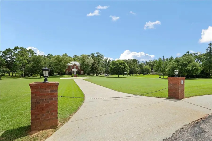 5880 Plantation Woods Drive, Theodore, AL 36582 - #3
