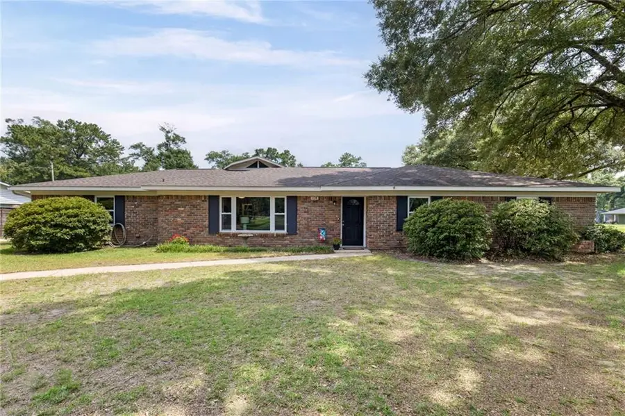 49 Plateau Avenue W, Satsuma, AL 36572 - #3