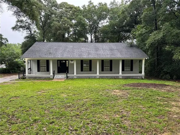4066 Kingston Court, Saraland, AL 36571