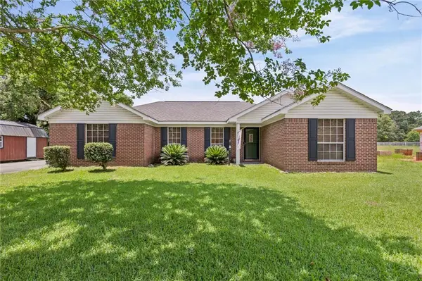 5665 Orchard Street, Satsuma, AL 36572
