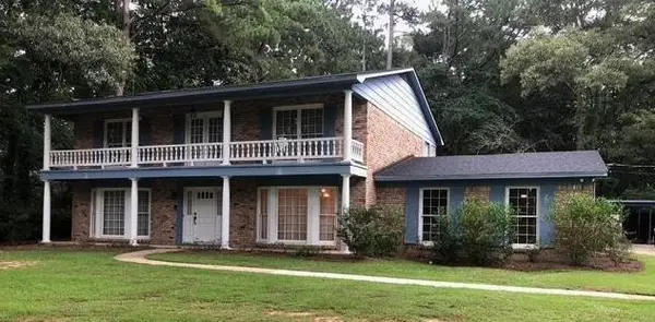 617 Southern Way, Spanish Fort, AL 36527