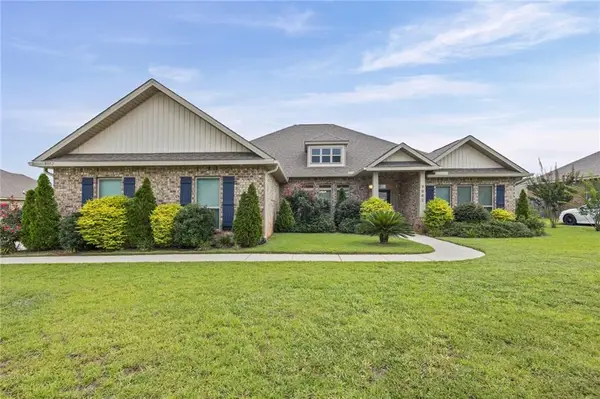 9002 Amelia Drive, Mobile, AL 36695