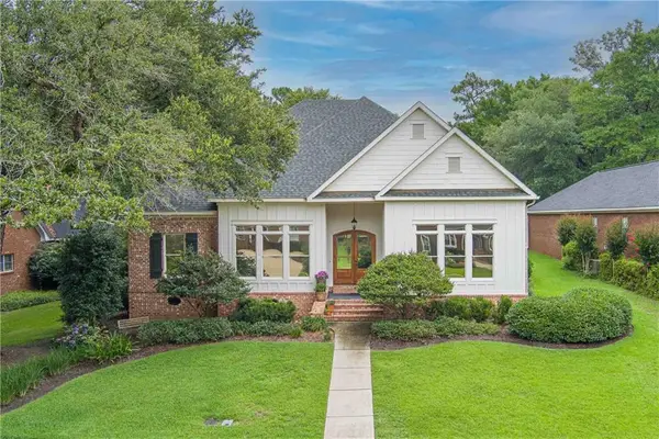 9784 Aspen Circle, Daphne, AL 36527