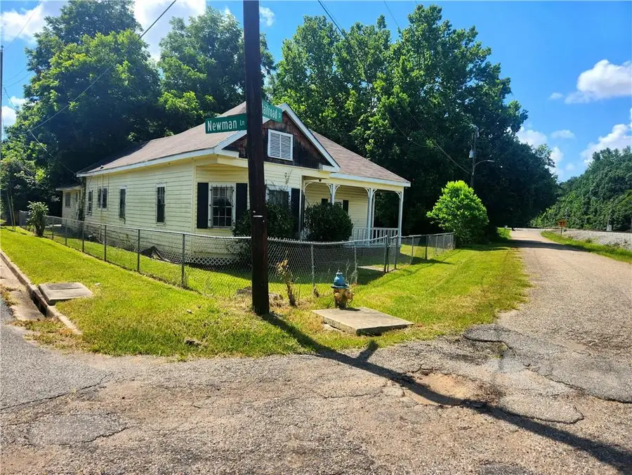 2420 Railroad Street, Mobile, AL 36610 - #2