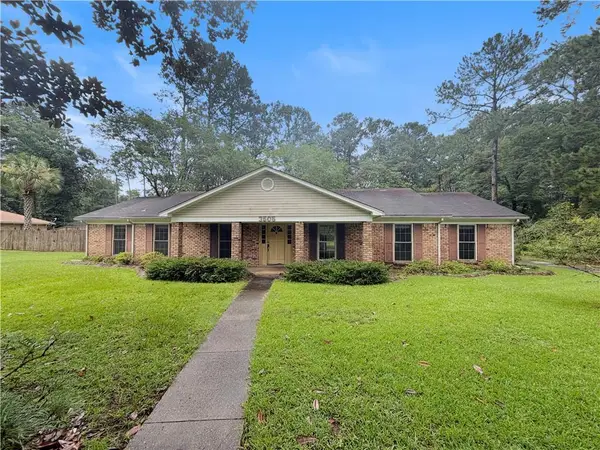 3505 Shadowwood Court, Mobile, AL 36693
