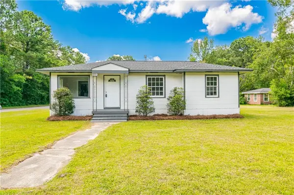 2901 Club House Road, Mobile, AL 36605