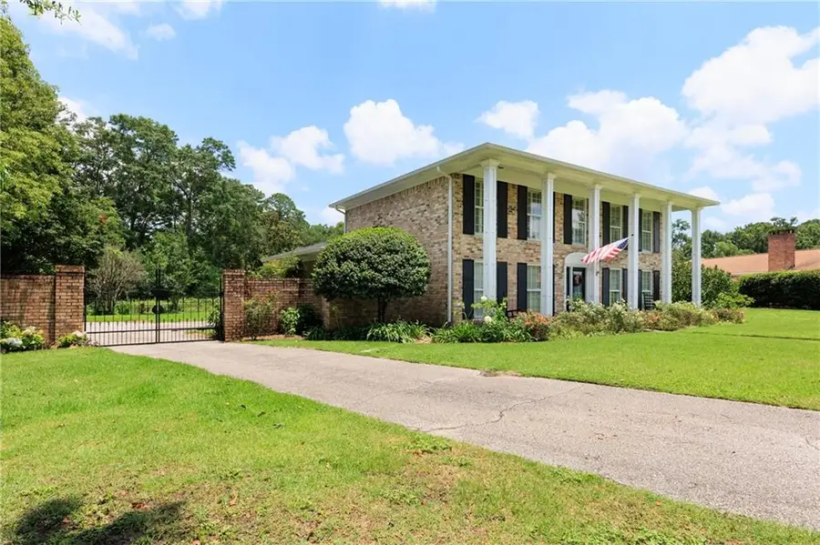 1251 Spring Valley Drive E, Mobile, AL 36693 - #2