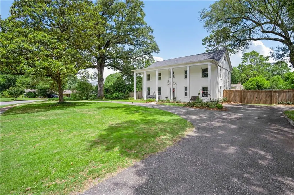 4530 Kingsway Drive, Mobile, AL 36608 - #1