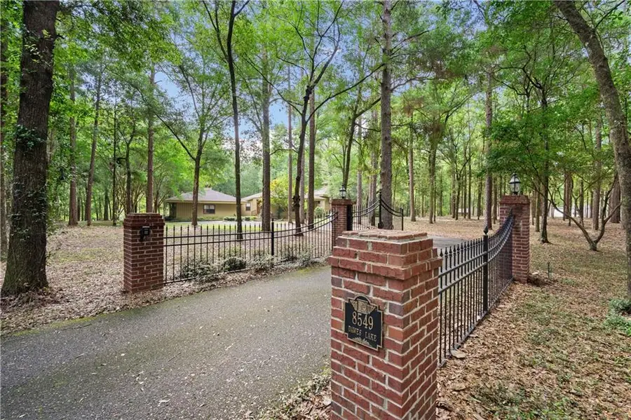 8549 Dawes Lake Road, Mobile, AL 36619 - #2