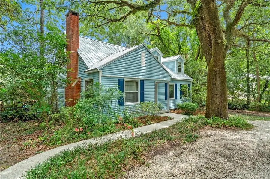 2066 Faye Street, Mobile, AL 36605 - #3