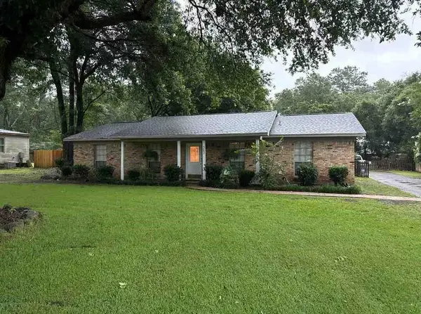 383 Park Avenue S, Mobile, AL 36695
