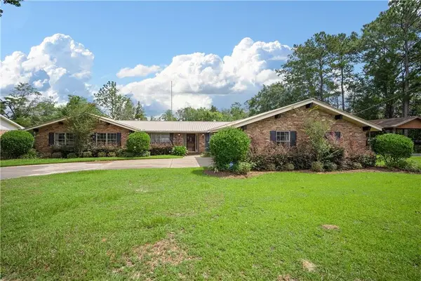 240 E Baratara Drive, Mobile, AL 36611