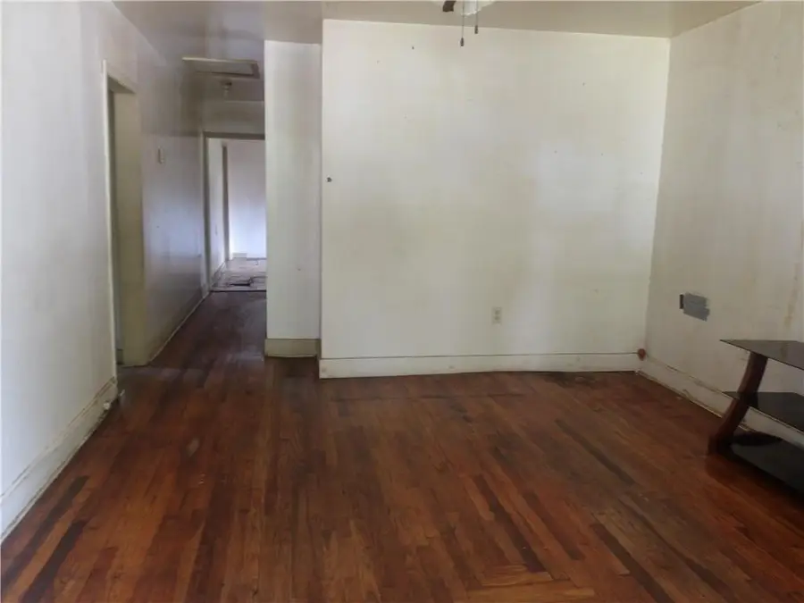 236 Chandler Street, Mobile, AL 36610 - #2