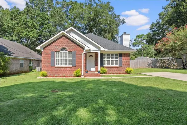 1100 Louise Avenue, Mobile, AL 36609