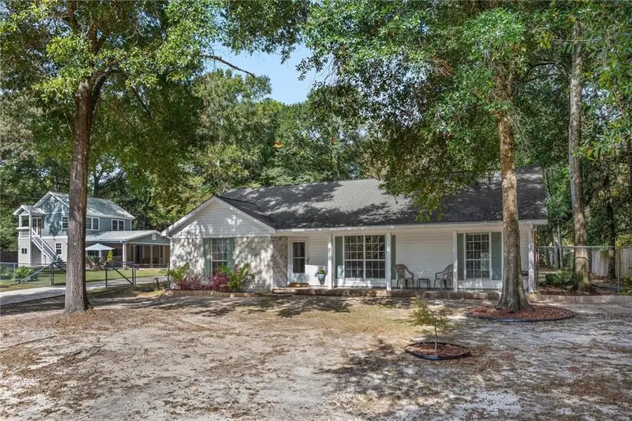 6970 Laverne Drive S, Mobile, AL 36618 - #2