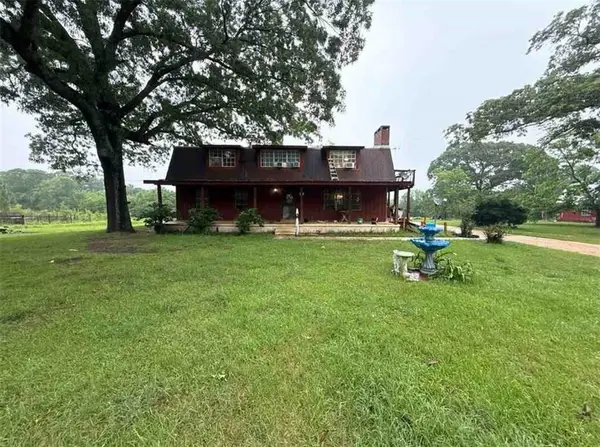 14356 Poe Road E, Chunchula, AL 36521