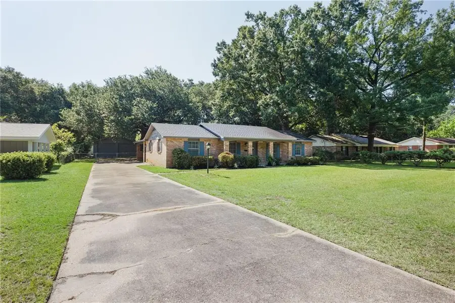 2225 Vaughan Drive E, Mobile, AL 36605 - #3