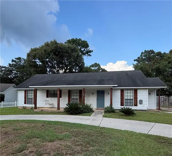 107 Sandlewood Circle N, Daphne, AL 36526