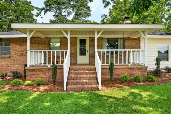 8870 Broadus Loop Road, Eight Mile, AL 36613