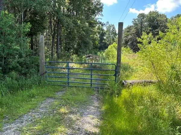 6573 Dauphin Island Parkway, Mobile, AL 36605