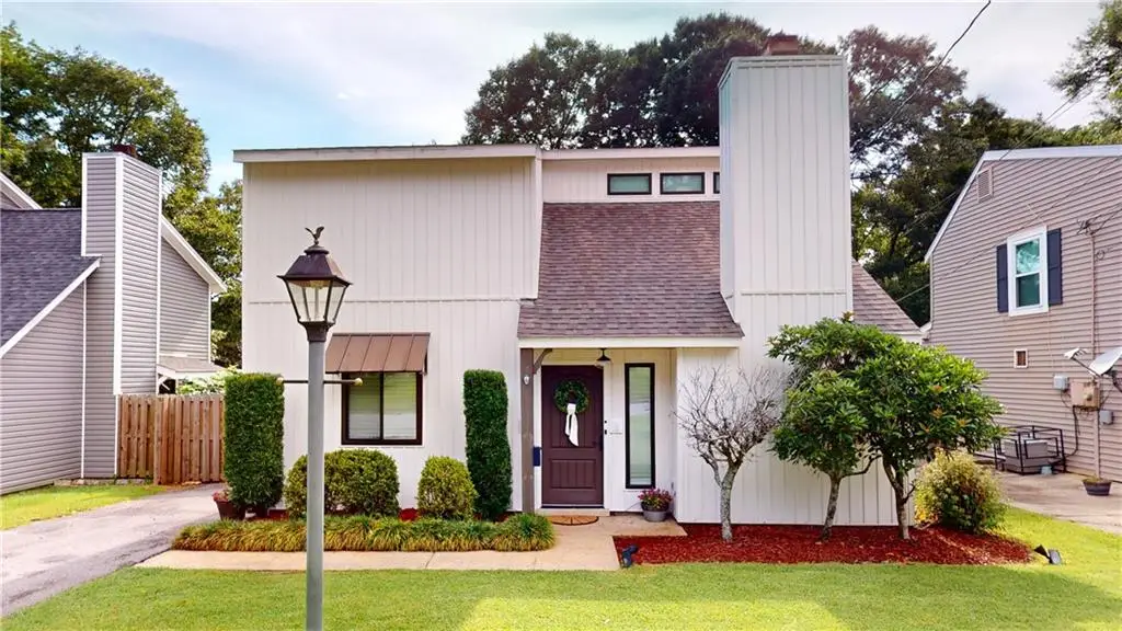 1056 Mccay Avenue, Mobile, AL 36609 - #1