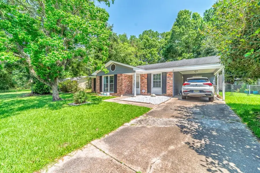 1300 E Charmaine Circle, Mobile, AL 36605 - #3