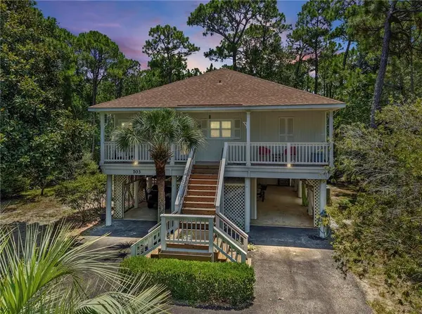 703 Hunley Place, Dauphin Island, AL 36528