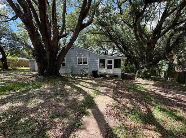 7210 Knollwood Road, Mobile, AL 36619