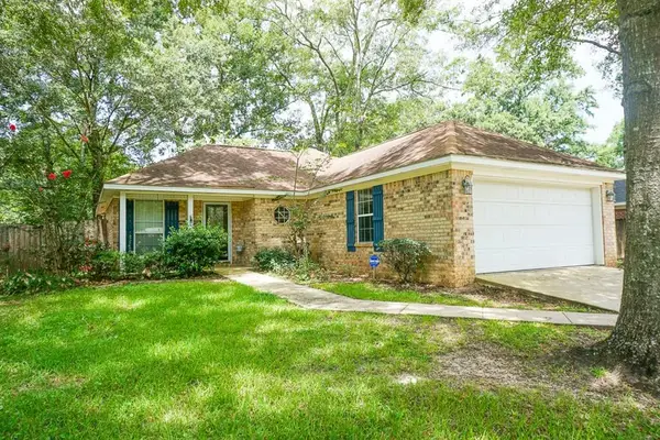 6940 Gray Oaks Drive, Theodore, AL 36582