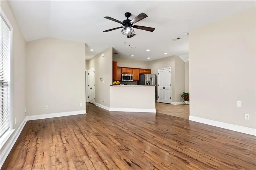 8991 Spring Grove N, Mobile, AL 36695 - #3