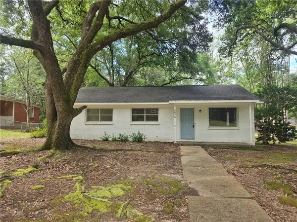 5675 Renn Street, Mobile, AL 36618