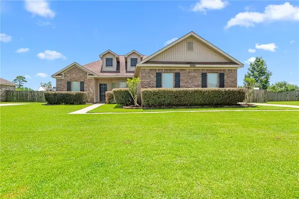 9235 Champ Cove, Theodore, AL 36582