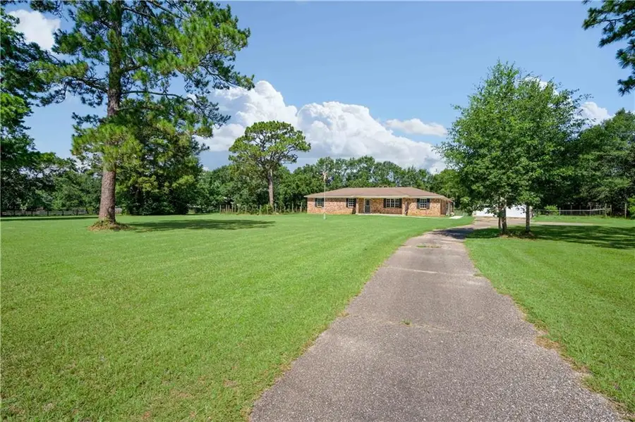 11056 Wisteria Street, Irvington, AL 36544 - #2
