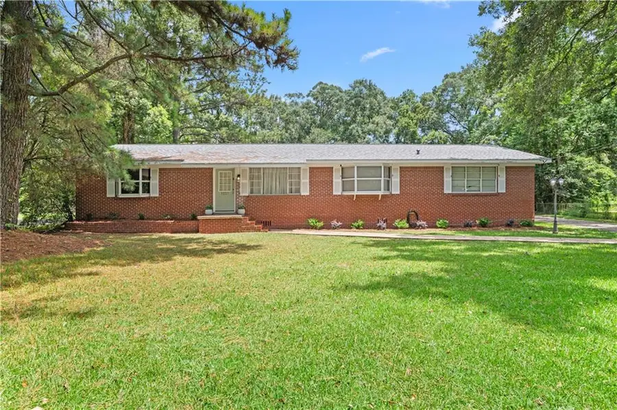 5227 Santos Drive E, Mobile, AL 36619 - #2