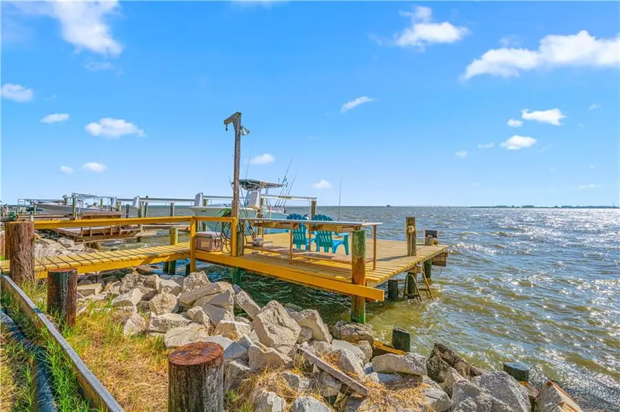 318 Pineda Street, Dauphin Island, AL 36528 - #2
