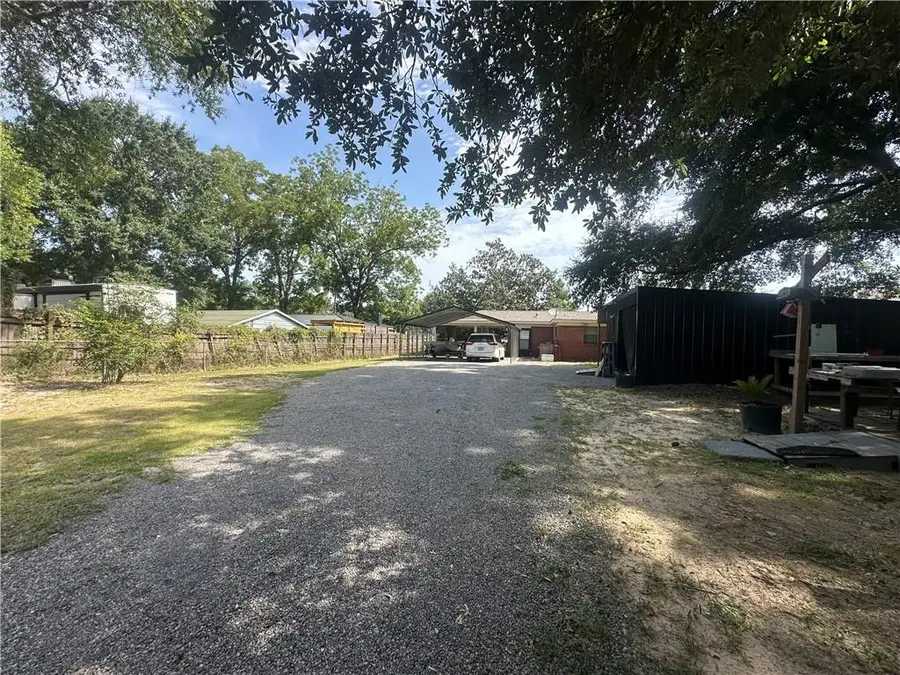 19 Bradford Avenue, Satsuma, AL 36572 - #3
