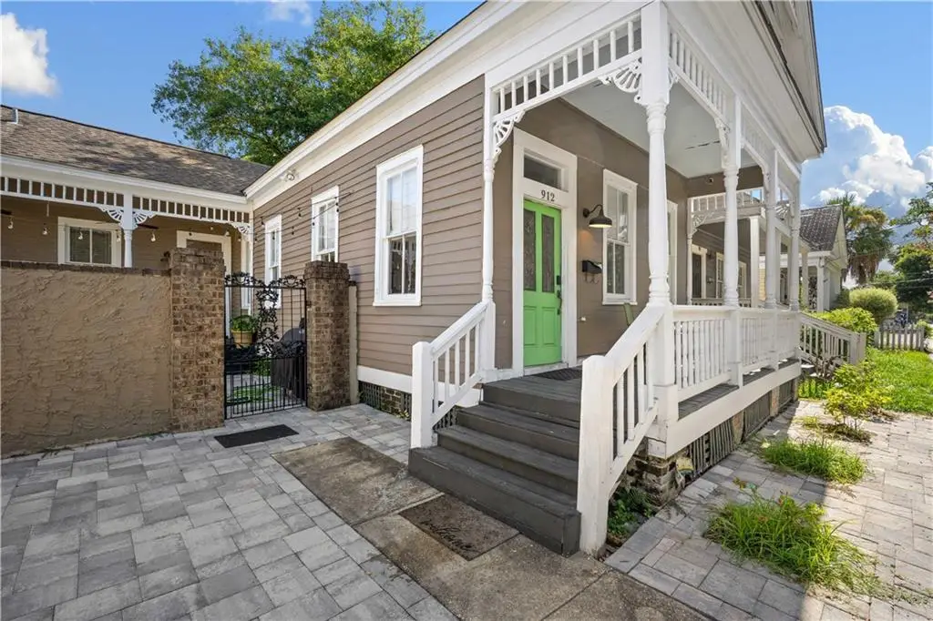 912 Charleston Street, Mobile, AL 36604 - #1